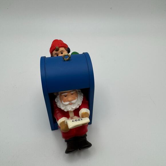 Hallmark Keepsake Santa Mail Christmas Ornament 1997 - Picture 5 of 6
